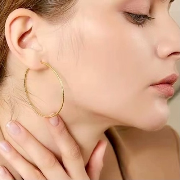 14K Yellow Gold Endless Diamond Cut Hoop Earrings, 50mm - Picture 4 of 5